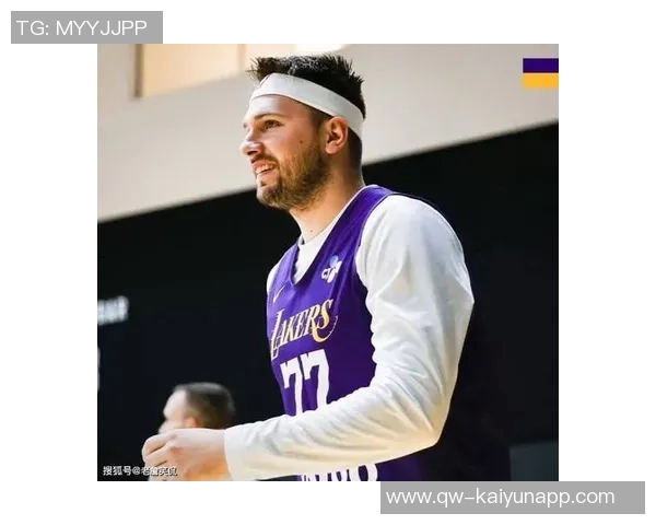 东契奇有望夺MVP湖人球迷期待球队新赛季华丽转身 东契奇有望夺MVP湖人球迷期待球队新赛季华丽转身